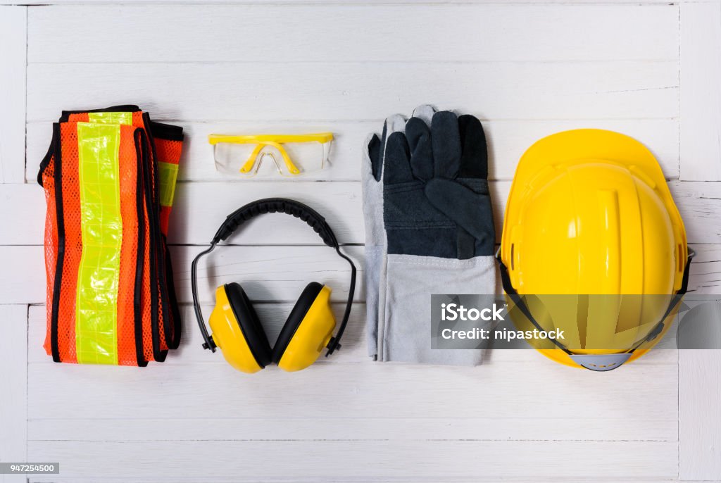 Équipements de protection individuelle (EPI)